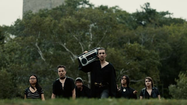 S01:E06 - The Coven
