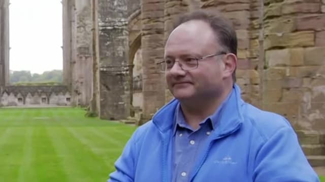 S01:E06 - Fountains Abbey