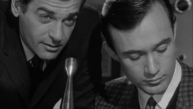 S01:E01 - The Galaxy Being