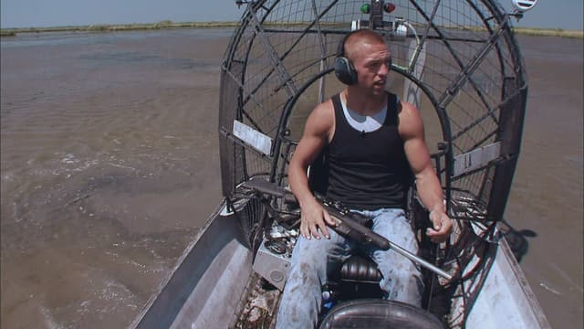 S03:E19 - King of the Swamp