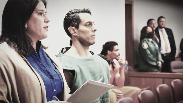 S01:E03 - Neighborhood Horror