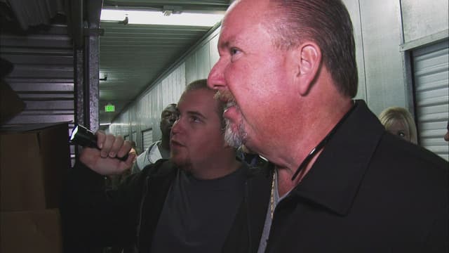 S04:E07 - All's Well That Urns Well