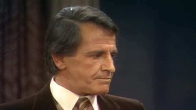 S07:E723 - Auntie Francine