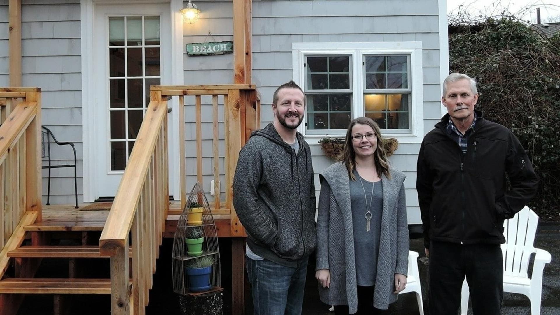 Watch Tiny House Hunters Free TV Shows Tubi