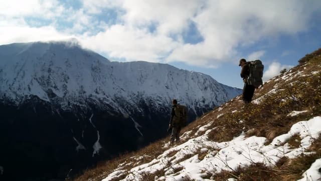 S01:E04 - The Rugged Peaks: Alaskan Mountain Goat