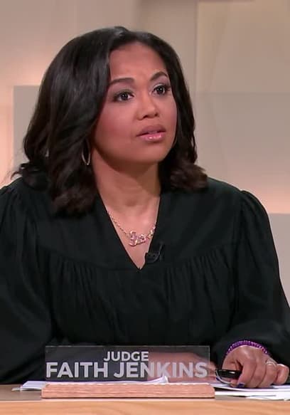 S22:E105 - Kendra Moore vs. Christin Moore poster
