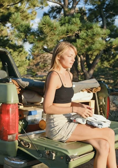 S02:E05 - Solo Female Truck Camping: Trusting My Instincts poster