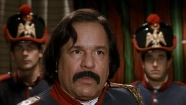 S01:E17 - All That Glitters