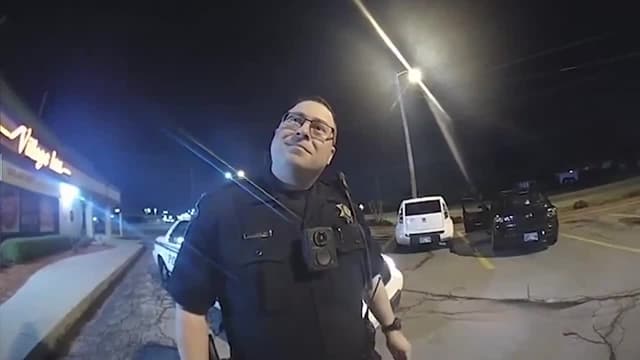 S01:E04 - Causing Chaos