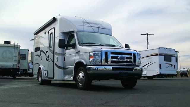 Watch Big Time RV S02:E11 Two Hippies and a Cowboy Free TV