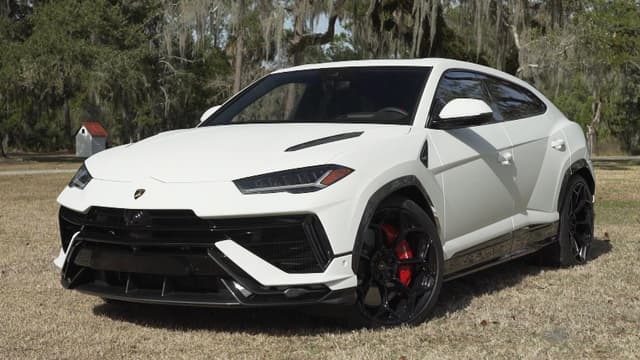 S43:E26 - 2024 Lamborghini Urus Performante