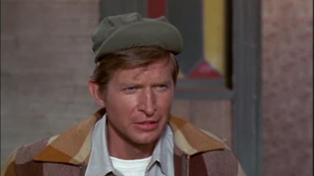 S04:E15 - The Marital Vacation