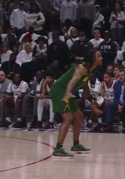 Affiche de S2025:E01 - #15 Baylor at #25 UConn (12/04/24)