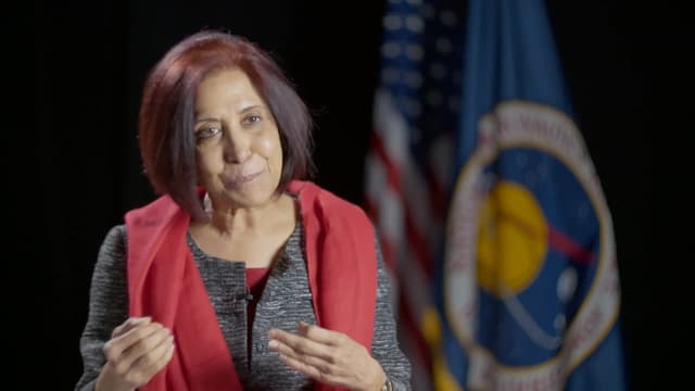 S01:E03 - Planeta eclipse