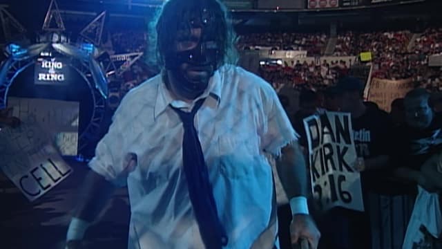 S01:E07 - Mick Foley