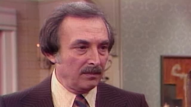 S04:E413 - Maude's Moods (Pt. 1)