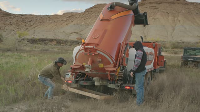 S05:E90 - Behind the Gates: Mesa, Mesa, Mesa!