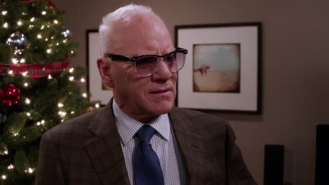 S04:E10 - Intro to Knots