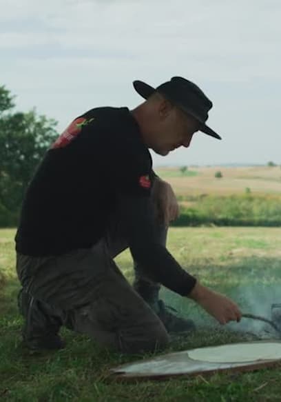 S01:E03 - Almazan Kitchen - Quesadilla, Bushcraft Bolognese and World's Hottest Ribeye - Carolina Reaper poster