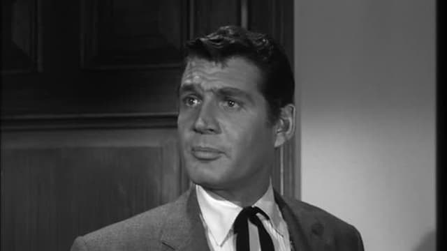 S02:E15 - Pigeon and Hawk