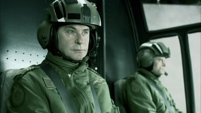 S01:E02 - Ocean Emergency