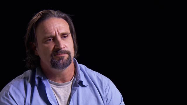 S08:E03 - Got to Taunt the Cops