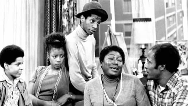 S13:E03 - Best in Black: Television