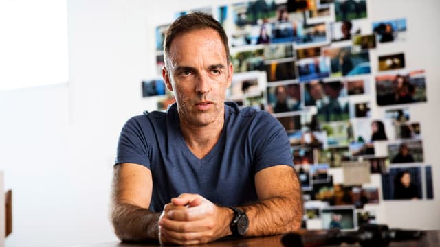 S05:E10 - Mere Anarchy