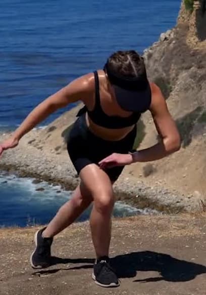 S01:E12 - 30 Min Unilateral Workout With Dumbbells & Band poster
