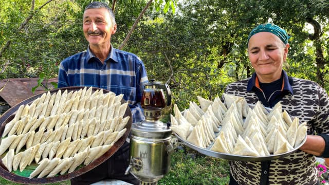 S01:E10 - Azerbaijani Baklava
