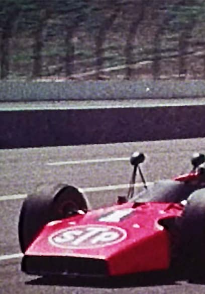 S01:E01 - Circle of Racing poster