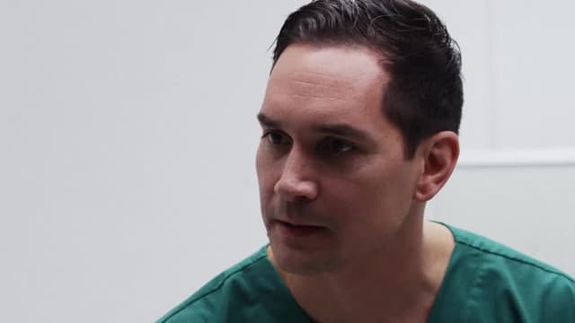 S01:E13 - Doctor De La Muerte