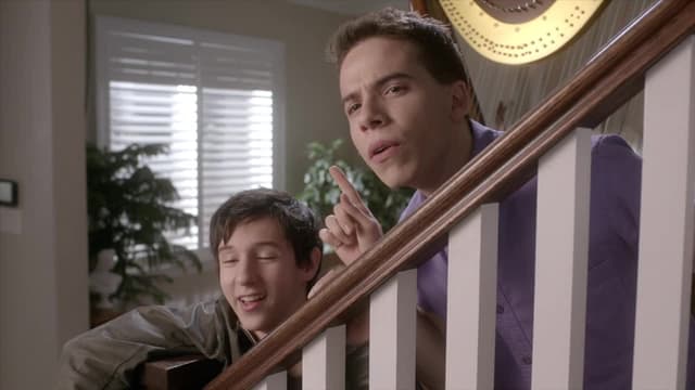 S02:E05 - Los Nerds Y Las Abejas