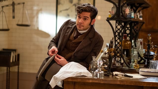 S14:E03 - Code M for Murdoch