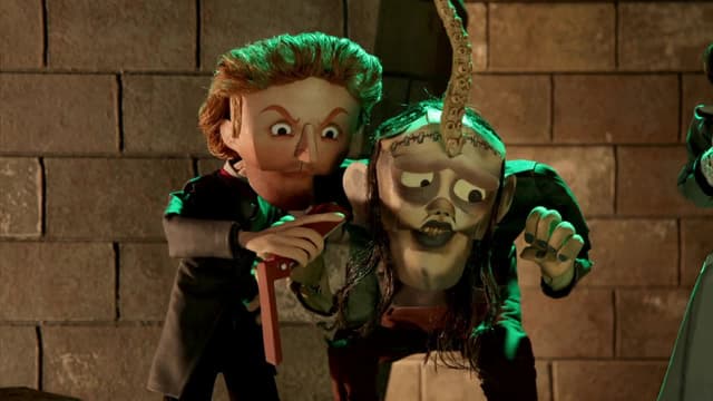 S02:E01 - H.G. Wells! Scary Monster Contest!