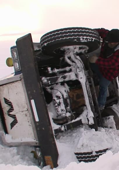 S03:E01 - Deadliest Ice Road poster