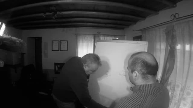 S01:E10 - Episode 10