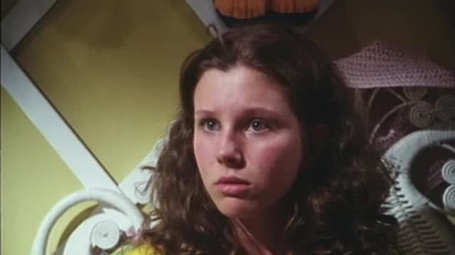 S01:E07 - Land of the Free