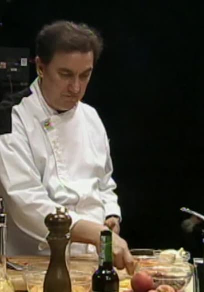 S01:E1023 - Fruit Episode With Chef Michael Cummings poster