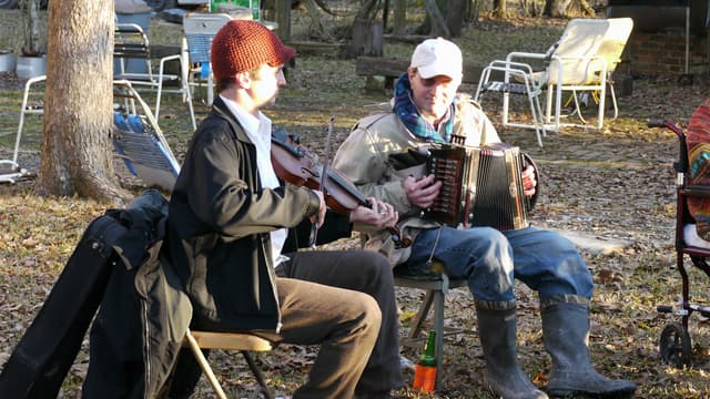 S02:E01 - Lafayette, Louisiana Sounds From the Bayou