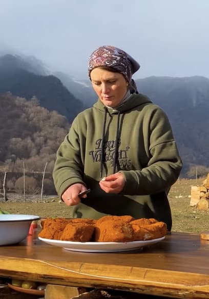 S01:E03 - Snowy Lamb Feast poster