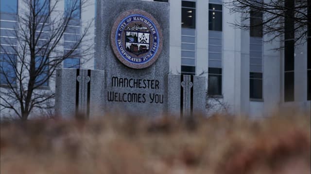 S01:E04 - Monster Inside: Robert Lopez