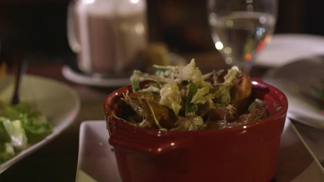 S01:E03 - Fern Resort