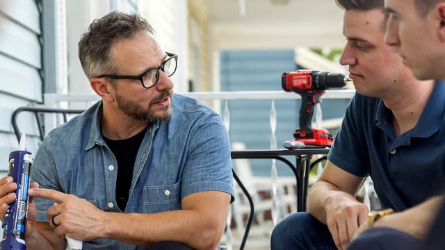 S01:E05 - Jack & Tyler’s Colorful Curb Appeal