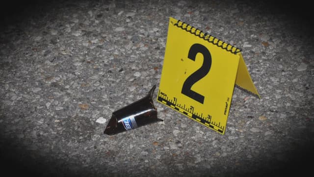 S12:E13 - Night Shift/Mobbed