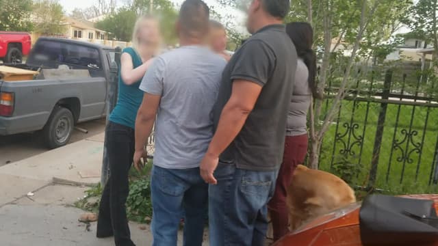 S02:E12 - Double Trouble Neighbors