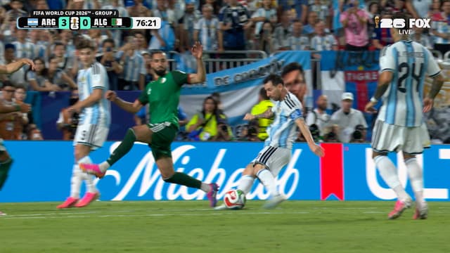 S2026:É56 - Lionel Messi completes hat trick vs. Algeria, tying Germany's Miroslav Klose for men's all-time scoring record