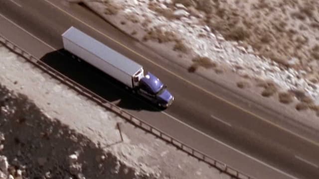 S01:E03 - Mr. Invisible