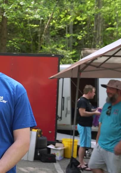 S01:E07 - We Took 100 Race Cars to a Kentucky Mountain Town poster