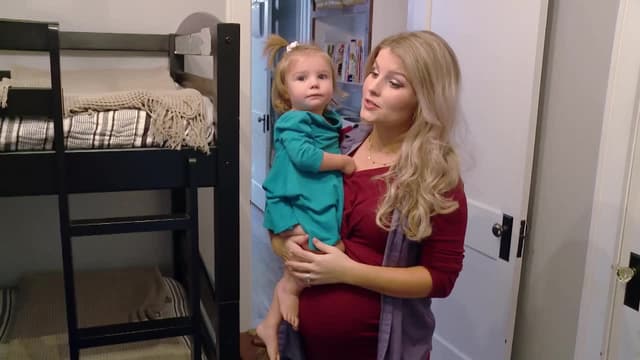 S09:E10 - Taking Care of Business & Florida Fun